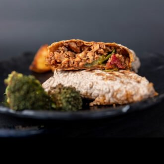 تورتيا صدر دجاج – خبز اسود